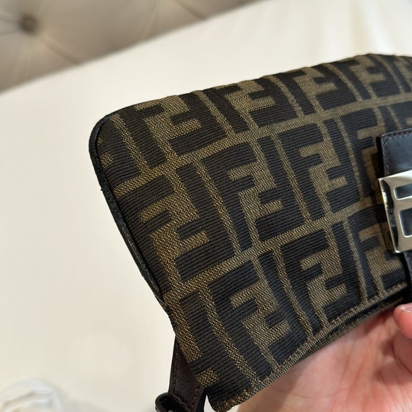 Vintage Fendi Mini Baguette Zucca Shoulder Bag - Picture 10 of 16